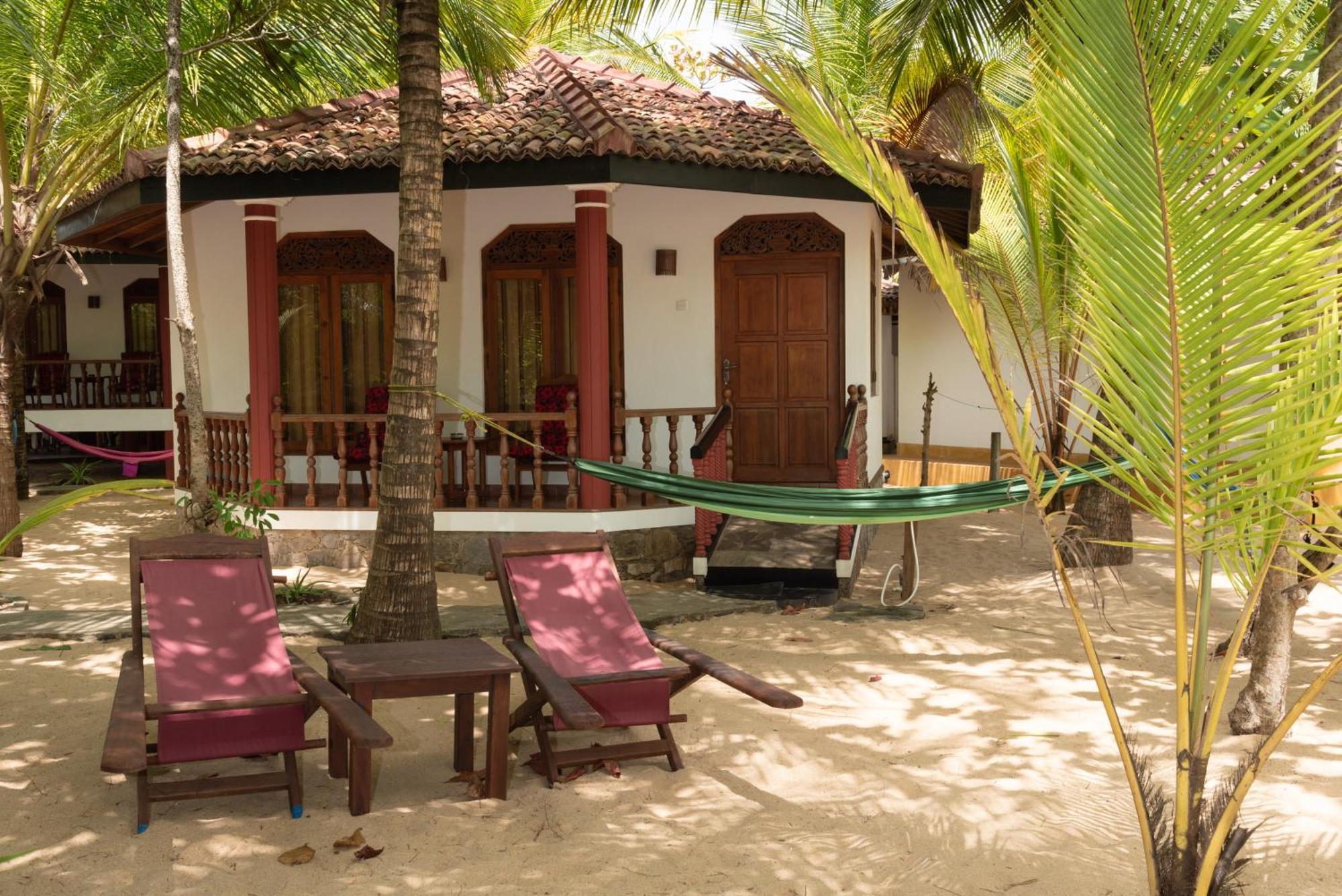 Patini Bungalows - Beach Garden Tangalle Kültér fotó