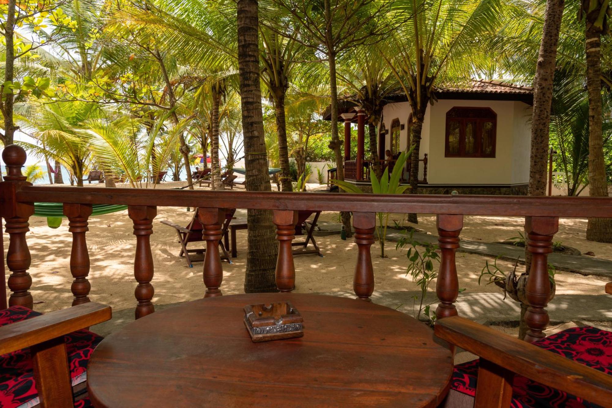 Patini Bungalows - Beach Garden Tangalle Kültér fotó